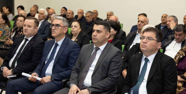 Bərdədə Dayanıqlı və Operativ Sosial Təminat Agentliyi tərəfindən əhalinin rəqəmsal bilik və bacarıqlarının artırılması məqsədilə maarifləndirmə tədbiri keçirilib