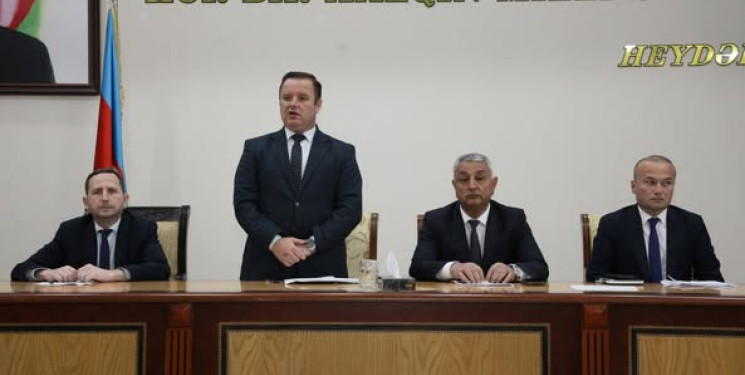 Bərdədə Ekologiya və Təbii Sərvətlər Nazirliyi, Azərbaycan Dövlət Su Ehtiyatları Agentliyi və Bərdə Rayon İcra Hakimiyyətinin birgə təşkilatçılığı ilə mövcud su ehtiyatlarının idarə olunması, səmərəli istifadənin təşkili və alternativ su mənbələrinin yaradılması istiqamətində maarifləndirici tədbir keçirilib.